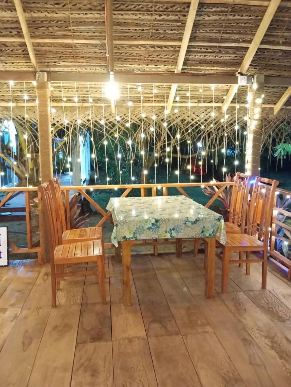 Jeys Place Nilaveli Exterior foto